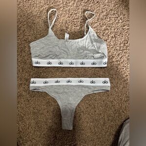 ALO Yoga Gray and Black Bralette set